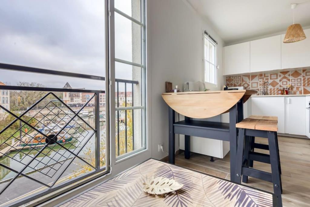 Studio Vue Direct Sur Le Port De Cergy, Parking Prive Gratuit Zewnętrze zdjęcie